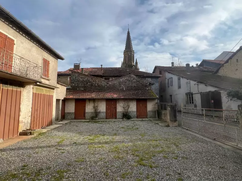 Maison, 317 m²