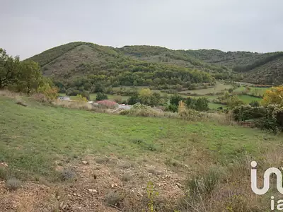 Terrain, 786 m²