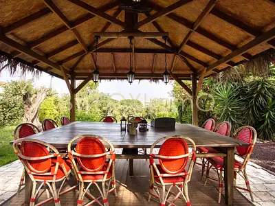 Maison, 267 m²