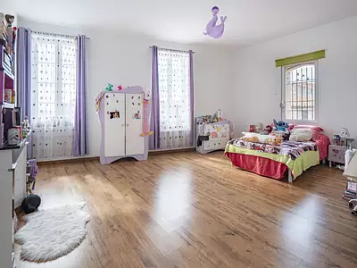 Maison, 297 m²