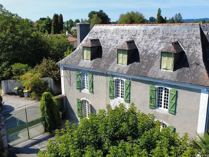 Maison, 241 m²