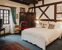 Maison, 232 m²