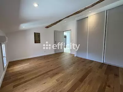 Maison, 180 m²
