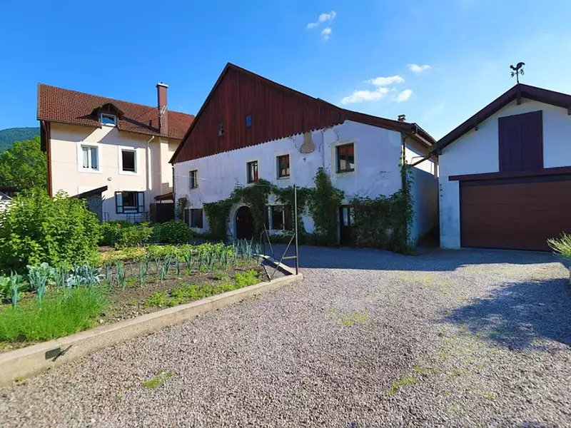 Maison, 210 m²
