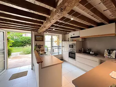 Maison, 275 m²