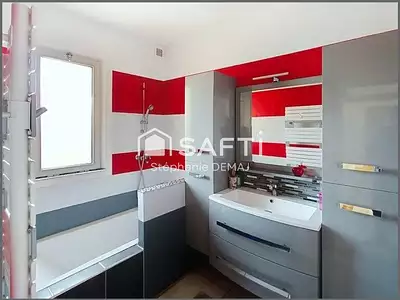 Maison, 123 m²