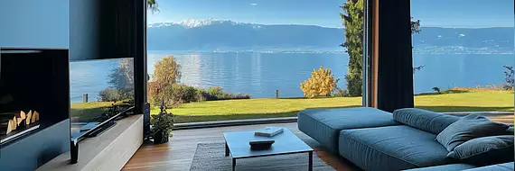 VUE LAC ET MONTAGNES