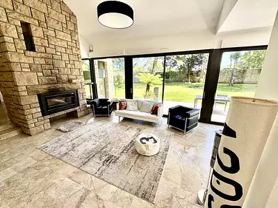Maison, 311 m²