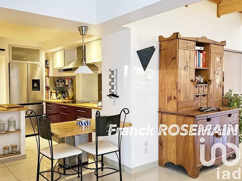 Maison, 200 m²