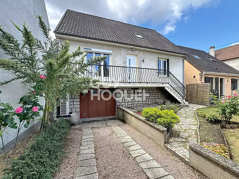 Maison, 102,7 m²