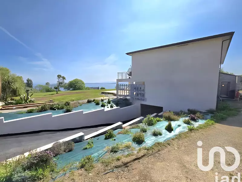 Maison, 375 m²
