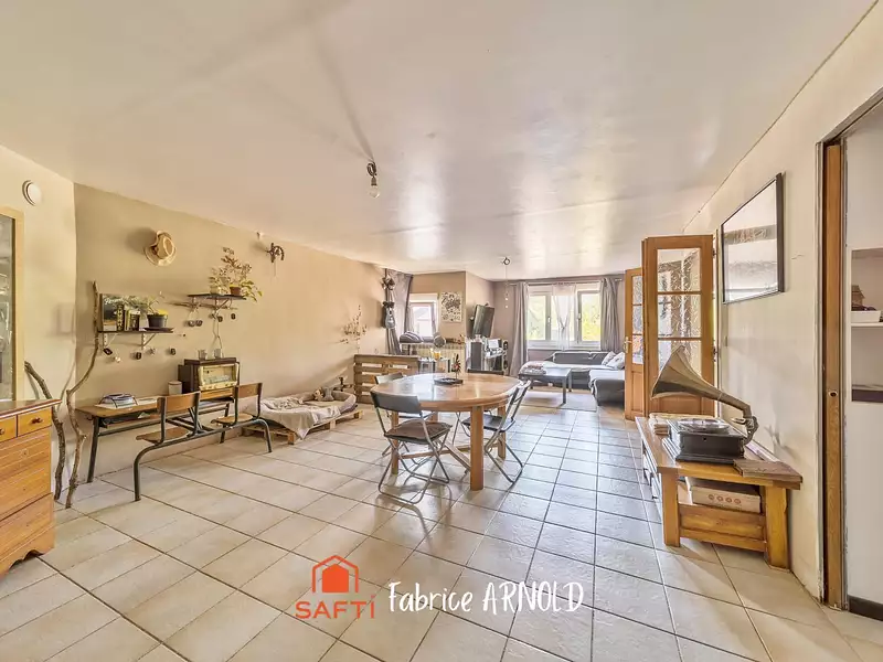 Maison, 170 m²