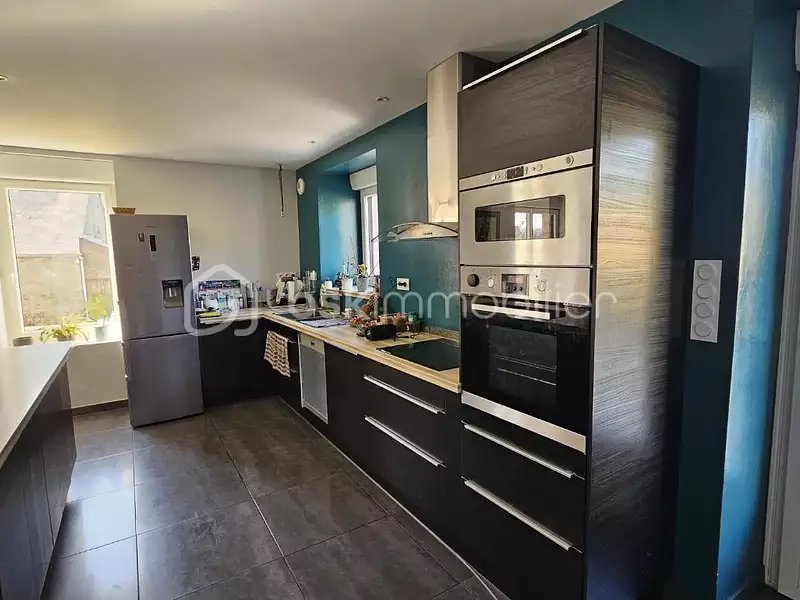 Maison, 200 m²