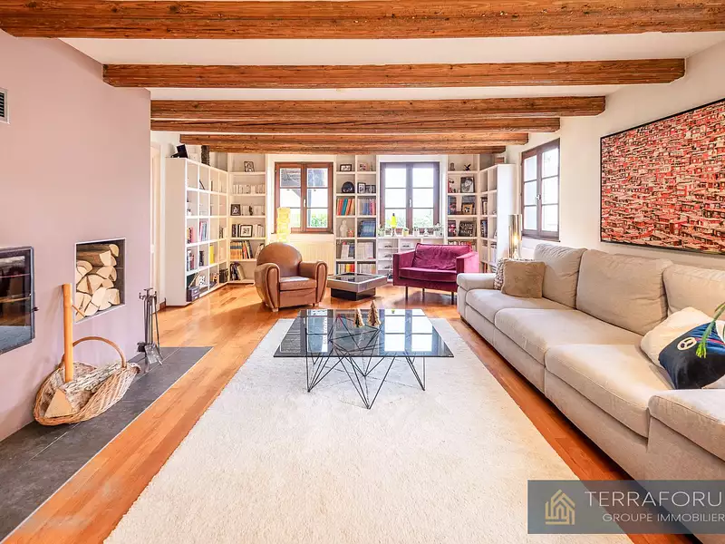 Maison, 223 m²