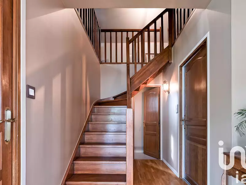 Maison, 168 m²
