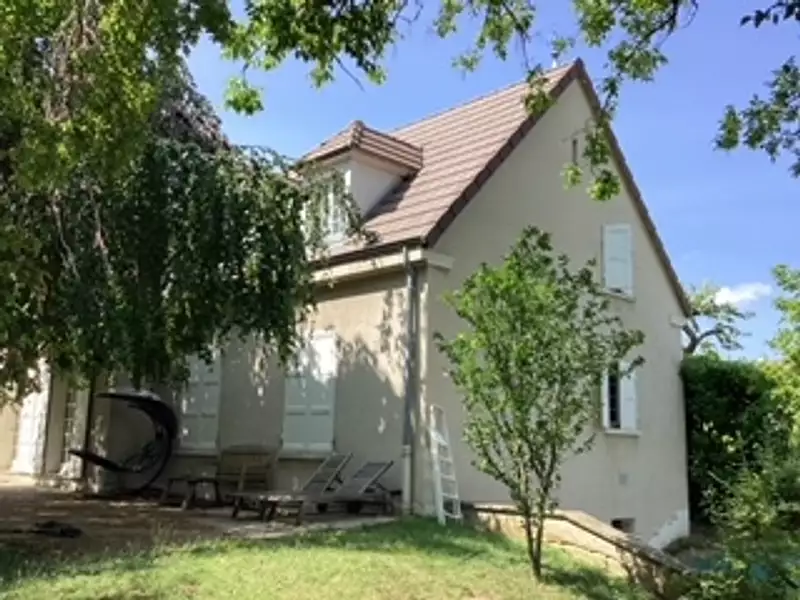 Maison, 202 m²