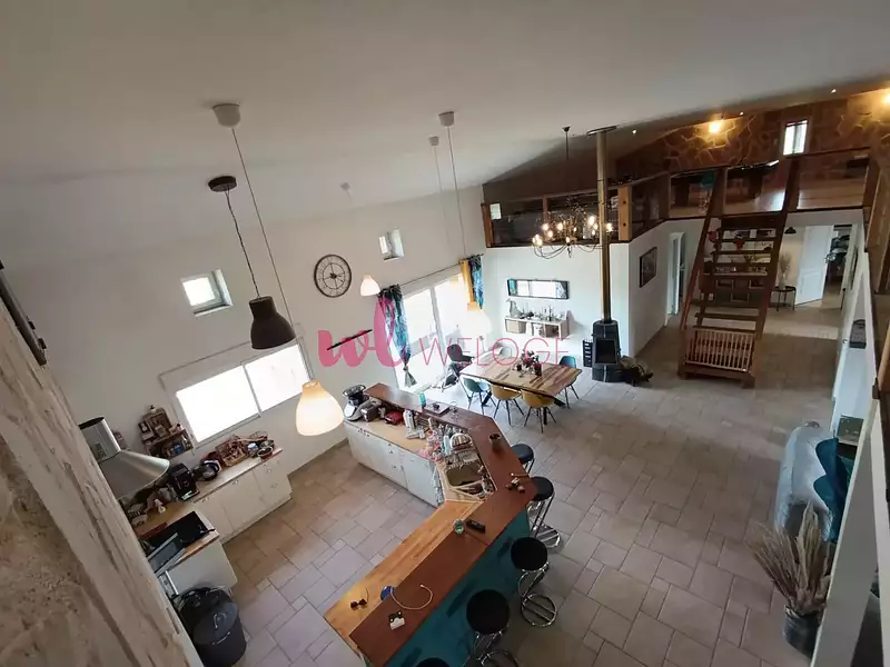 Appartement, 248,44 m²