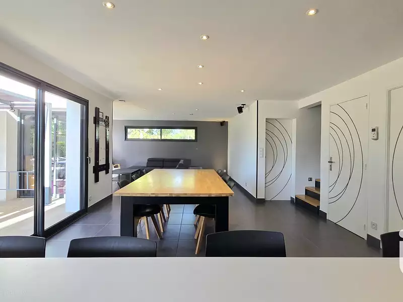 Maison, 145 m²