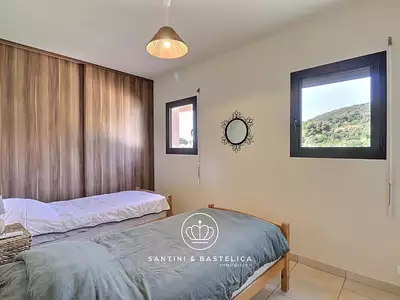 Maison, 140 m²