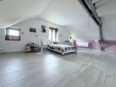 Maison, 196 m²