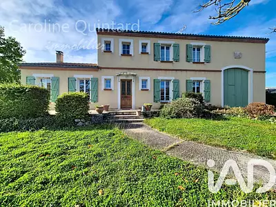 Maison, 176 m²