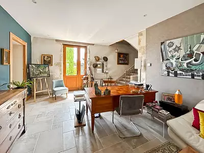 Maison, 885 m²