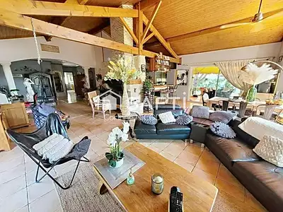 Maison, 142 m²