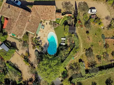 Maison, 166 m²