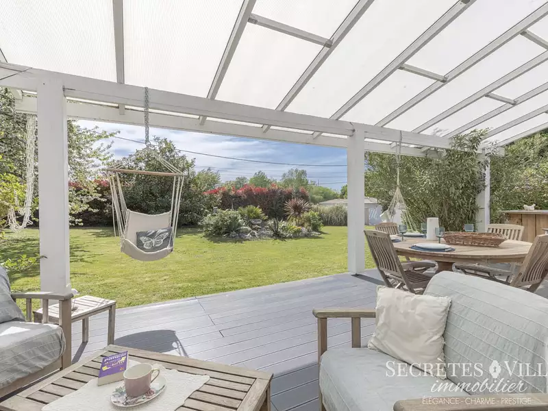 Maison, 220 m²