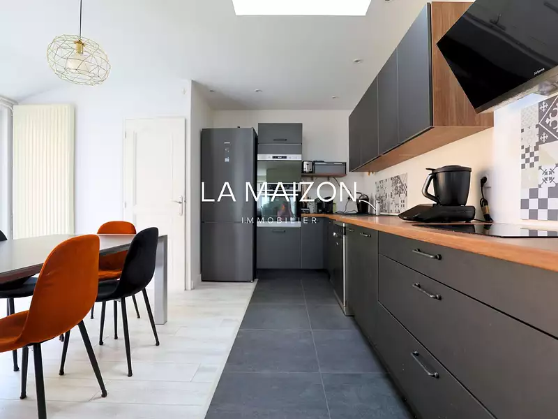 Maison, 115 m²