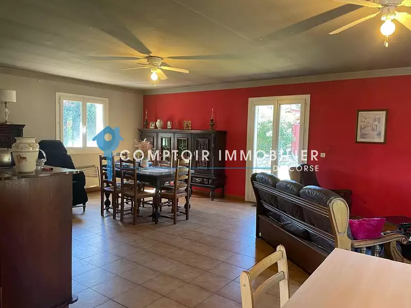 Maison, 190 m²