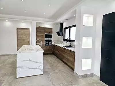 Maison, 137 m²