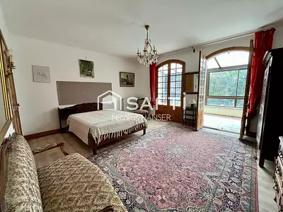 Maison, 281 m²