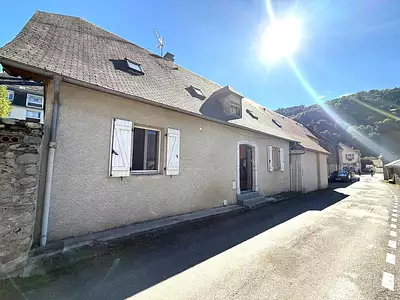 Maison, 166 m²