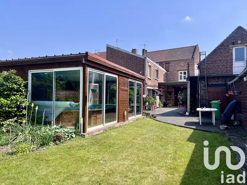 Maison, 213 m²
