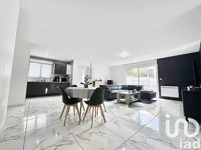Maison, 109 m²