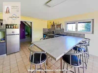 Maison, 216 m²