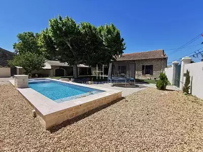 Maison, 220 m²