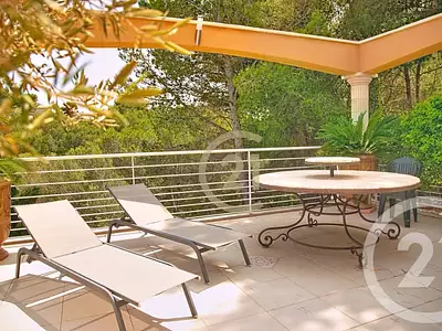 Maison, 285,44 m²