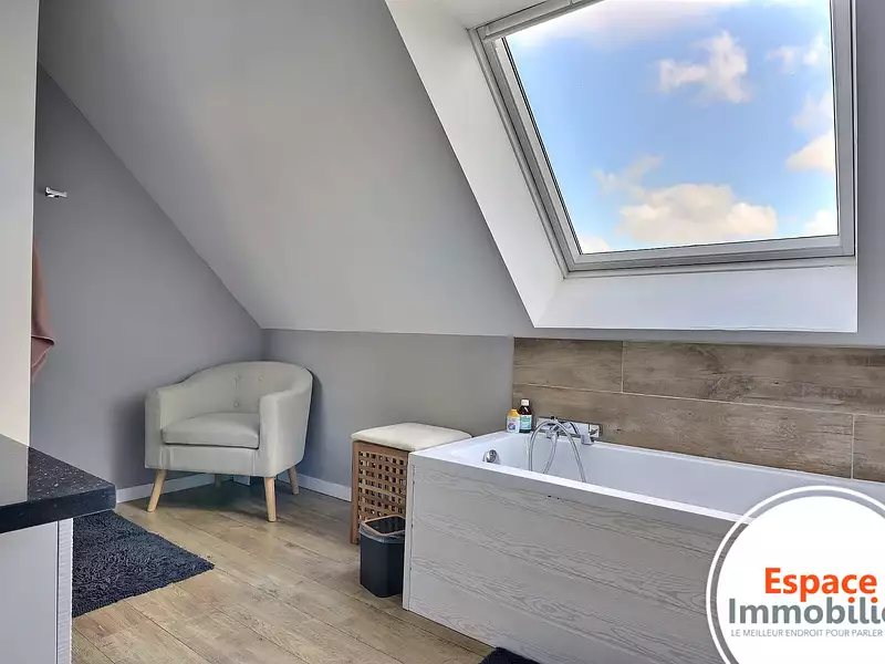 Maison, 105 m²