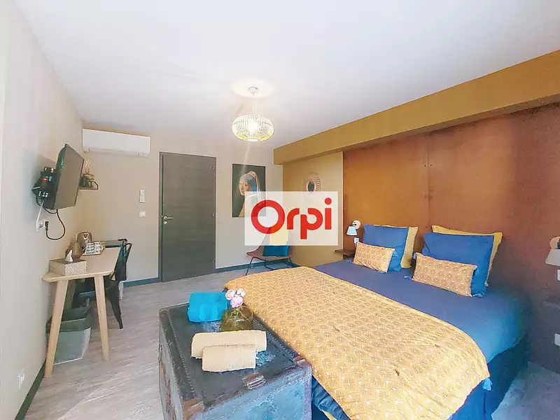 Maison, 235 m²