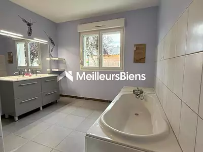 Maison, 171 m²