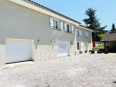 Maison, 212 m²