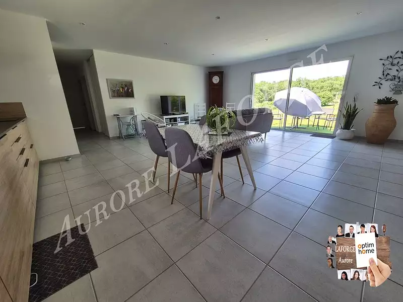 Maison, 101 m²