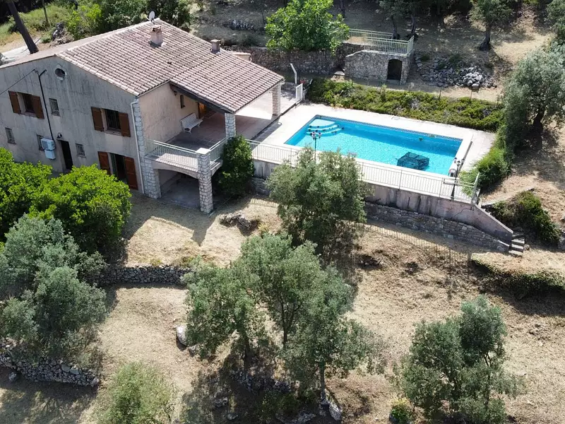 Maison, 158 m²