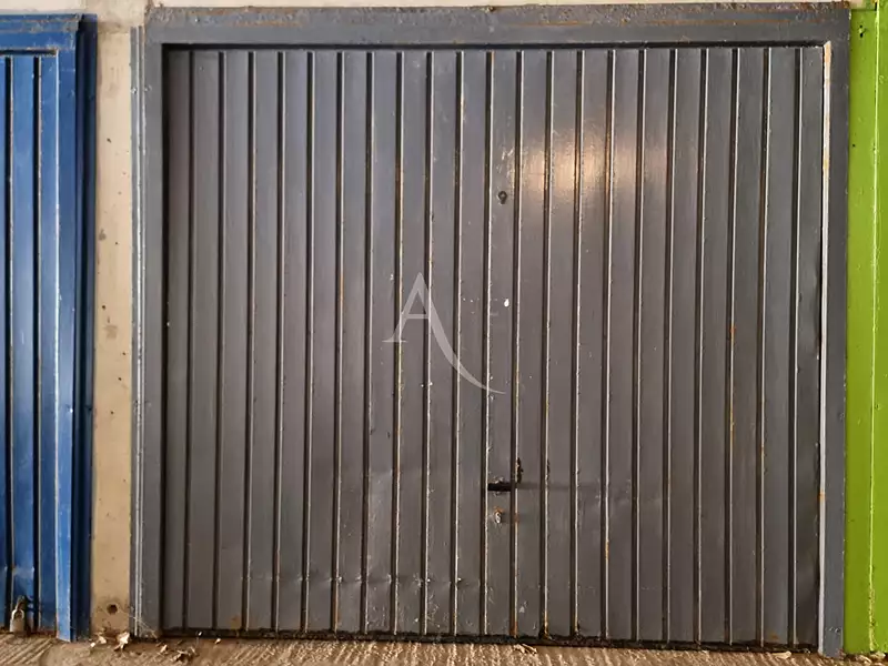 Parking, 12,18 m²