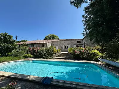 Maison, 267 m²