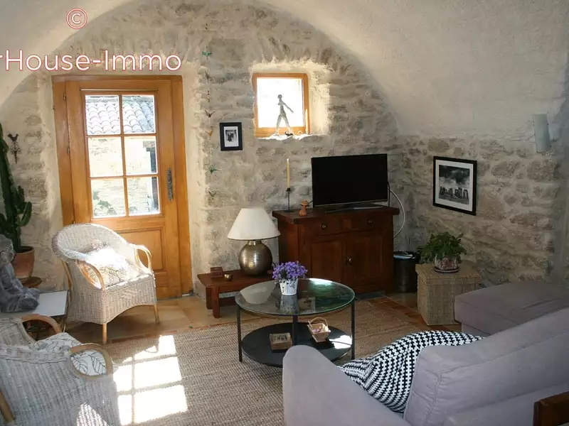 Maison, 330 m²