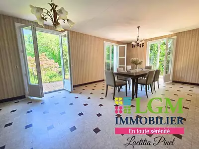 Maison, 204 m²