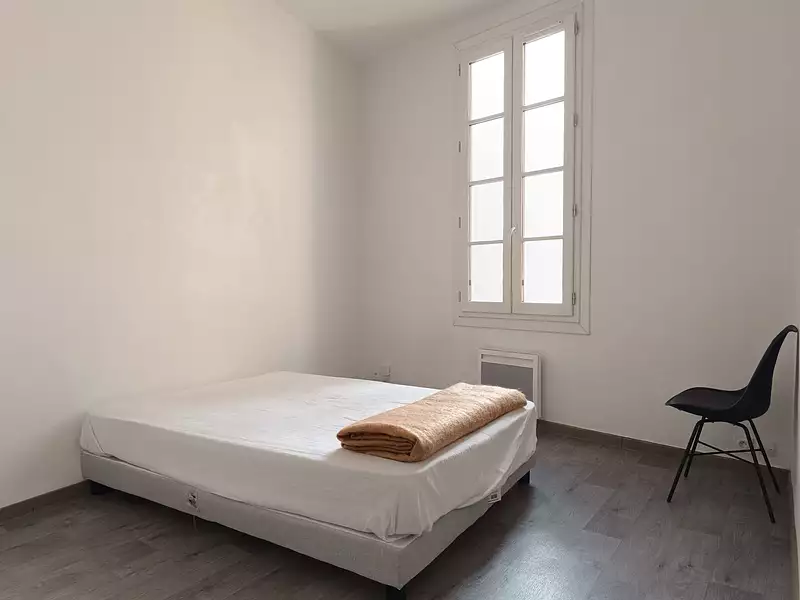 Immeuble, 75 m²